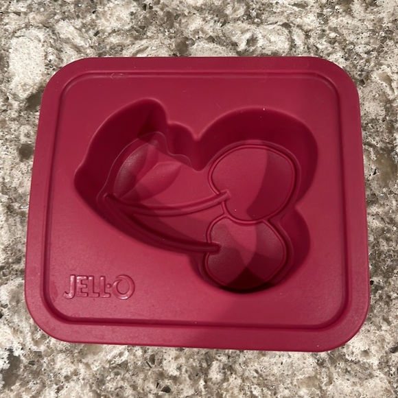 Molds - Picture 4 of 6